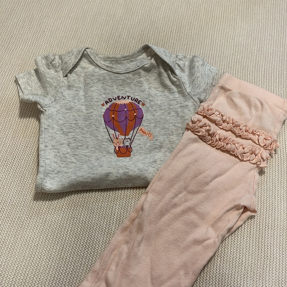 Gifted to @jenniferande328 🧡 • Carter’s 2 Piece Adventure Awaits Set - Picture 10 of 10